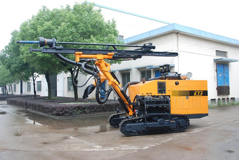 Kaishan KT5C Integrated Surface DTH Drilling Rig